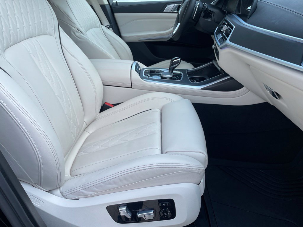 Used 2022 BMW X7 xDrive40i w/ Parking Assistance Package AWD/4WD image 29