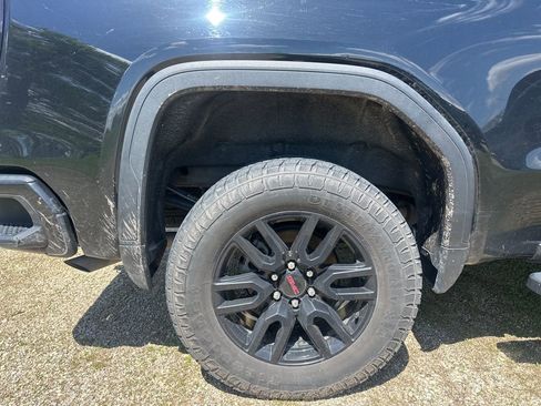 Used 2019 GMC Sierra 1500 Elevation w/ Elevation Value Package AWD/4WD image 9