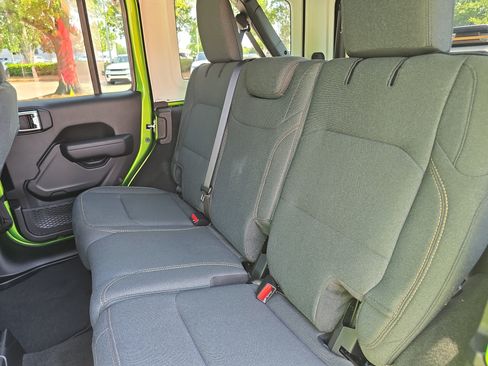 Used 2026 Jeep Wrangler Unlimited Sport AWD/4WD image 13
