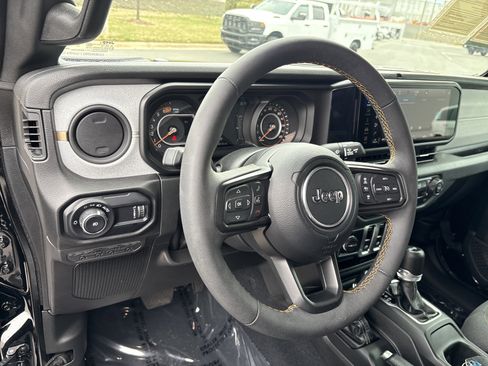 Certified 2024 Jeep Wrangler Sport S image 18