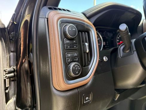 Used 2021 Chevrolet Silverado 3500 High Country AWD/4WD image 21