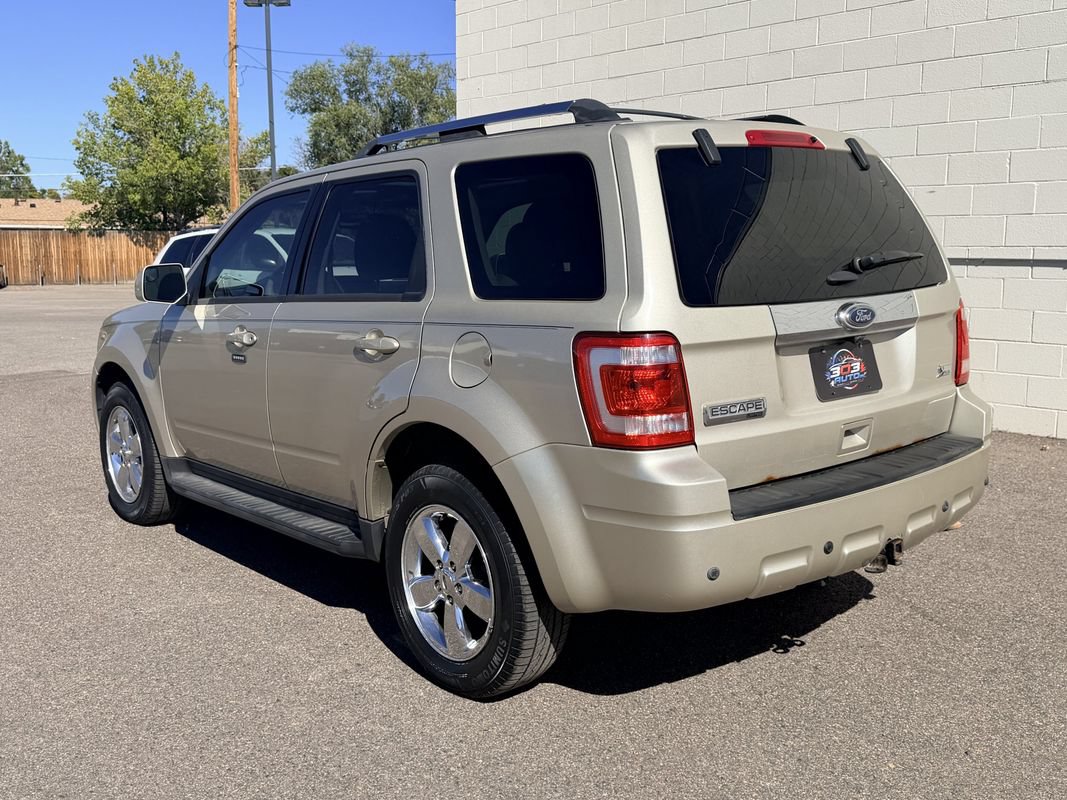 Used 2011 Ford Escape Limited w/ 302A Rapid Spec Order Code AWD/4WD image 6