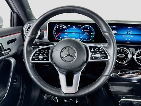 Used 2019 Mercedes-Benz A 220 4MATIC image 26