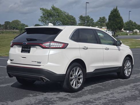 Used 2017 Ford Edge Titanium w/ Equipment Group 302A AWD/4WD image 8