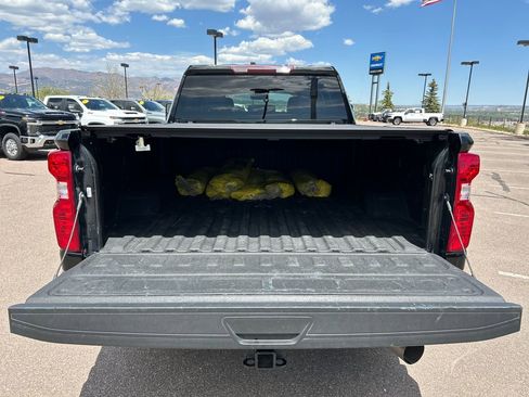 Used 2024 Chevrolet Silverado 2500 Custom w/ Custom Value Package AWD/4WD image 5