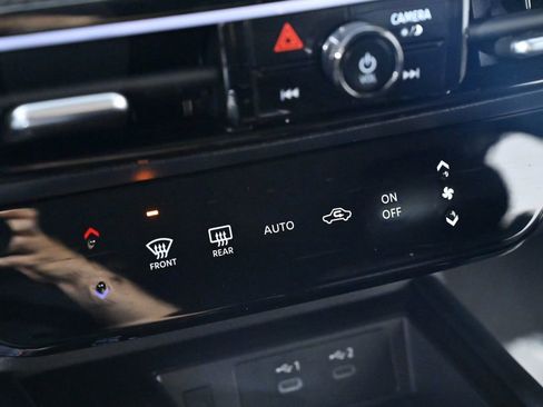Certified 2025 Nissan Kicks SR AWD/4WD image 22