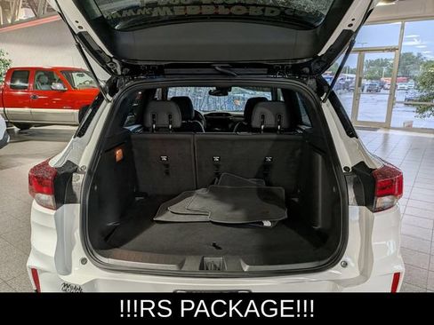 Used 2023 Chevrolet TrailBlazer RS w/ Convenience Package FWD image 21
