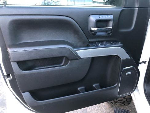 Used 2017 Chevrolet Silverado 1500 LTZ Z71 w/ Redline Edition image 15