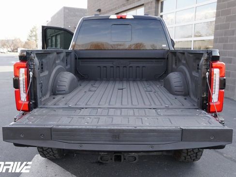 Used 2024 Ford F350 Platinum image 50