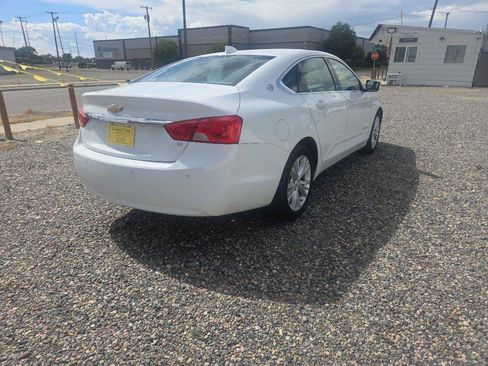 Used 2015 Chevrolet Impala LT w/ Convenience Package FWD image 5