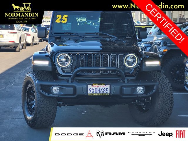 Certified 2025 Jeep Wrangler Unlimited Rubicon AWD/4WD image 2