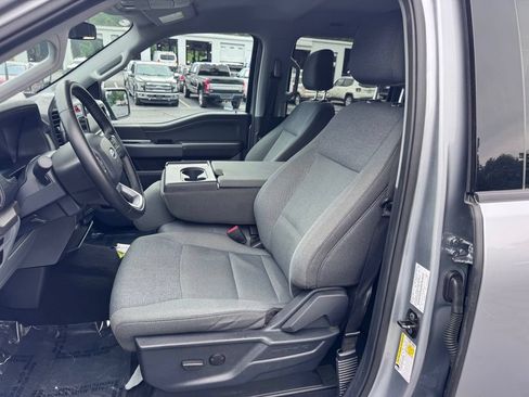 Used 2025 Ford F150 XLT w/ Equipment Group 301A Standard RWD image 18