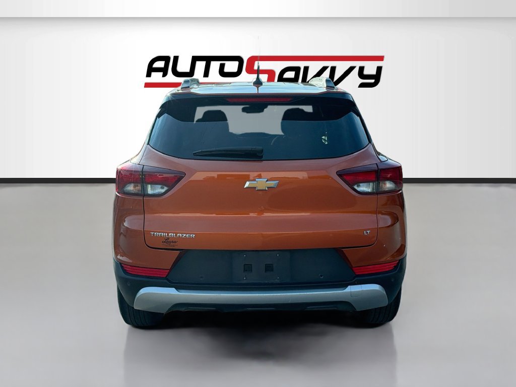Used 2023 Chevrolet TrailBlazer LT w/ Convenience Package FWD image 5