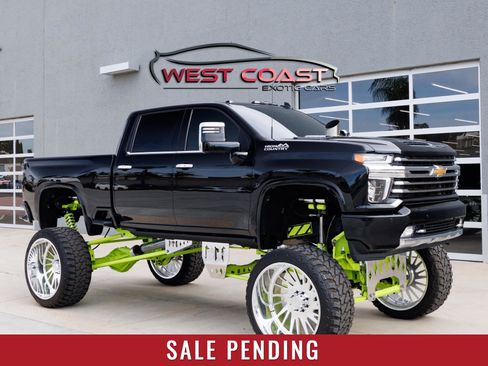 Used 2021 Chevrolet Silverado 3500 High Country w/ Z71 Off-Road Package image 1