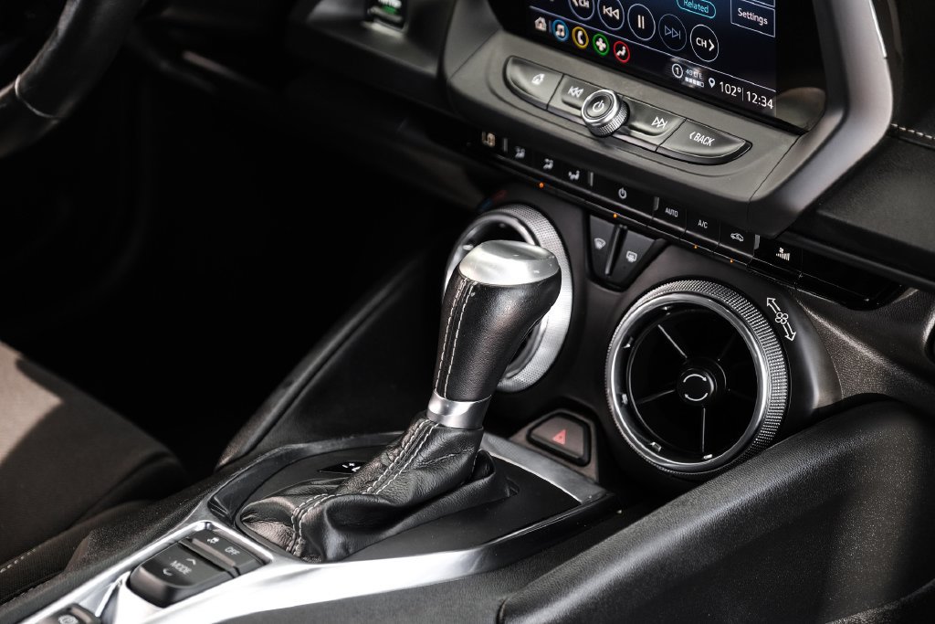 Used 2023 Chevrolet Camaro LT w/ Technology Package RWD image 20