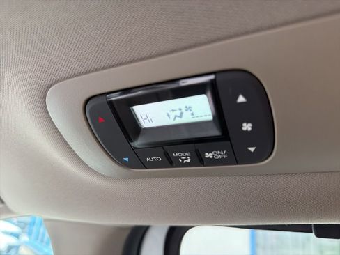 Certified 2023 Honda Odyssey Touring image 12