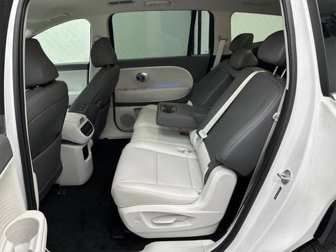 New 2026 Hyundai Ioniq 9 SEL image 22