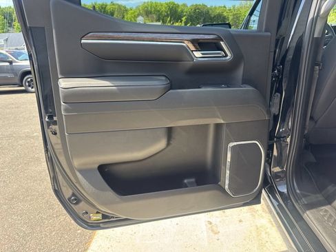 Used 2024 GMC Sierra 1500 Elevation AWD/4WD image 32