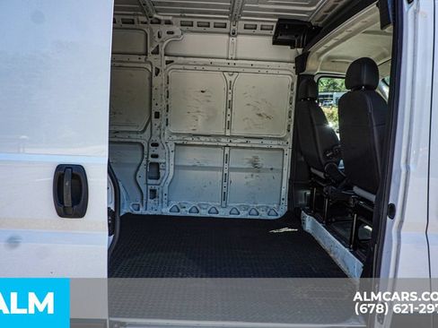 Used 2025 RAM ProMaster 2500 w/ Convenience Group FWD image 27