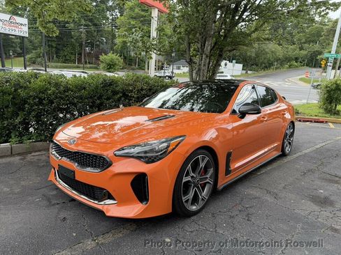 Used 2019 Kia Stinger GTS AWD/4WD image 9