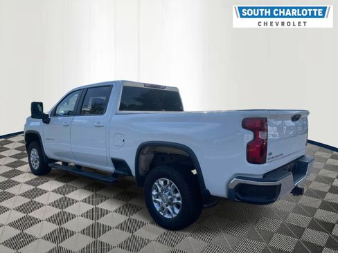 Used 2020 Chevrolet Silverado 2500 LT w/ Z71 Off-Road Package AWD/4WD image 6
