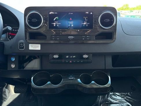 Used 2023 Mercedes-Benz Sprinter 3500 w/ Parking Package image 31