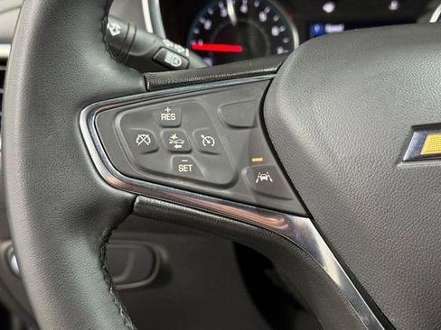 Used 2023 Chevrolet Equinox LT w/ Driver Convenience Package AWD/4WD image 17
