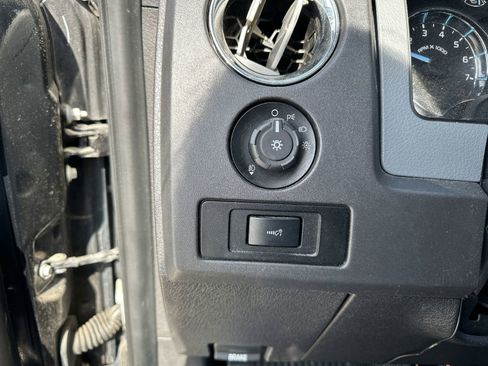 Used 2011 Ford F150 XLT w/ XLT Convenience Pkg RWD image 15