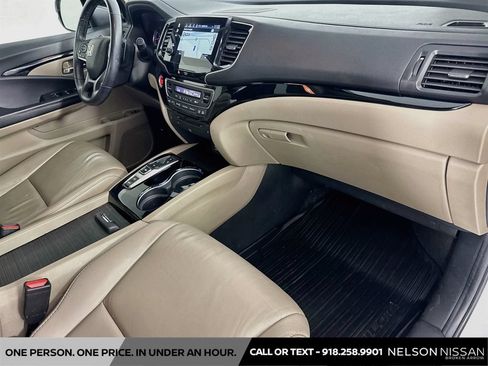 Used 2022 Honda Pilot Touring image 32