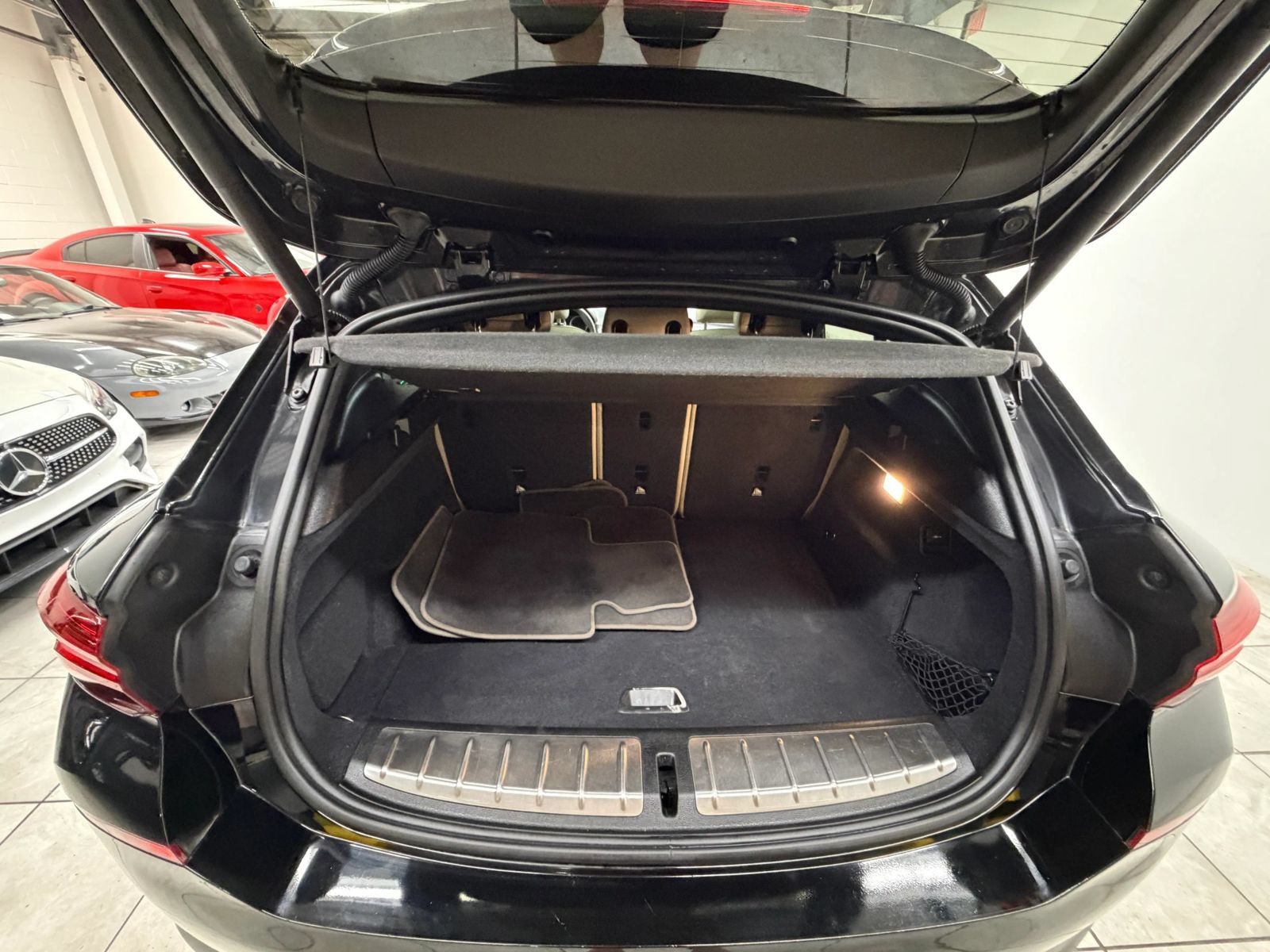 Used 2020 BMW X2 sDrive28i w/ Convenience Package FWD image 17