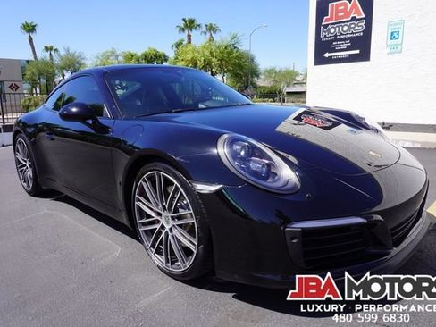 Used 2017 Porsche 911 Carrera S RWD image 2