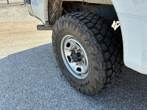 Used 2022 Ford F250 XL w/ Power Equipment Group image 12