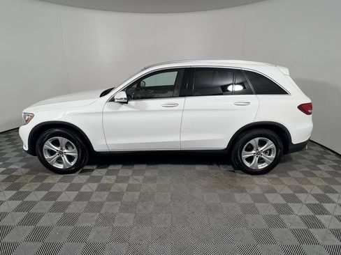 Certified 2018 Mercedes-Benz GLC 300 4MATIC image 2