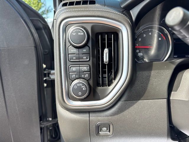 Used 2021 Chevrolet Silverado 1500 LT Trail Boss AWD/4WD image 22