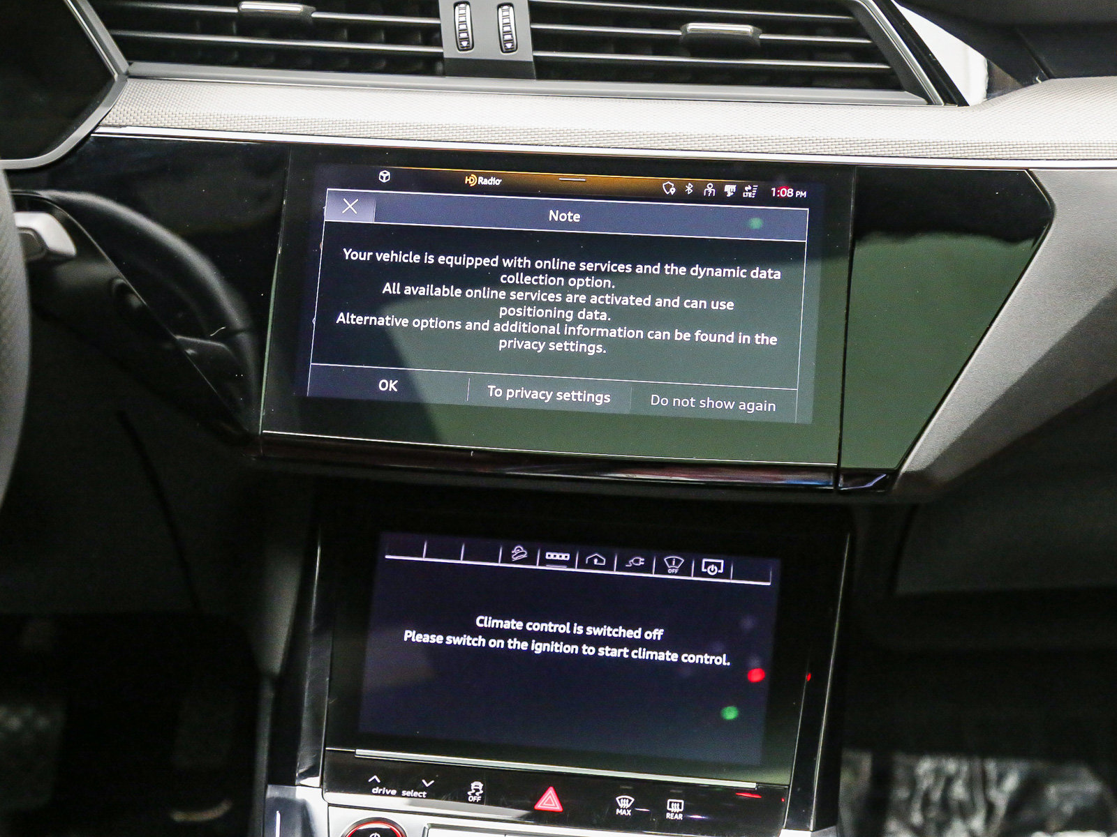Used 2023 Audi e-tron S Prestige w/ Prestige Package AWD/4WD image 22