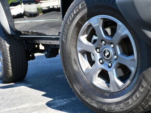 Used 2025 Ford Bronco Big Bend AWD/4WD image 14