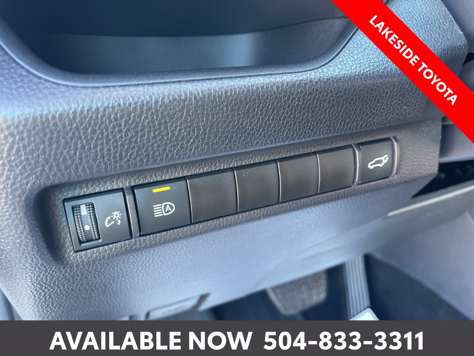 Certified 2025 Toyota RAV4 XLE Premium FWD image 27