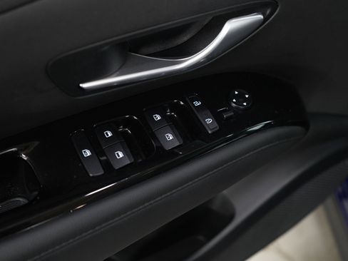 Used 2024 Hyundai Tucson Limited AWD/4WD image 18