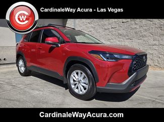 Used 2022 Toyota Corolla Cross LE video 1