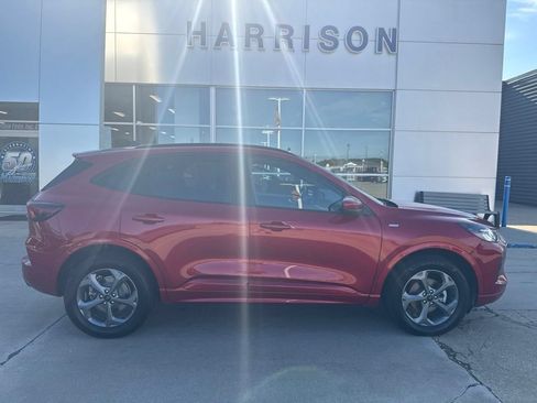 Used 2023 Ford Escape ST-Line Select w/ Tech Pack #2 AWD/4WD image 4