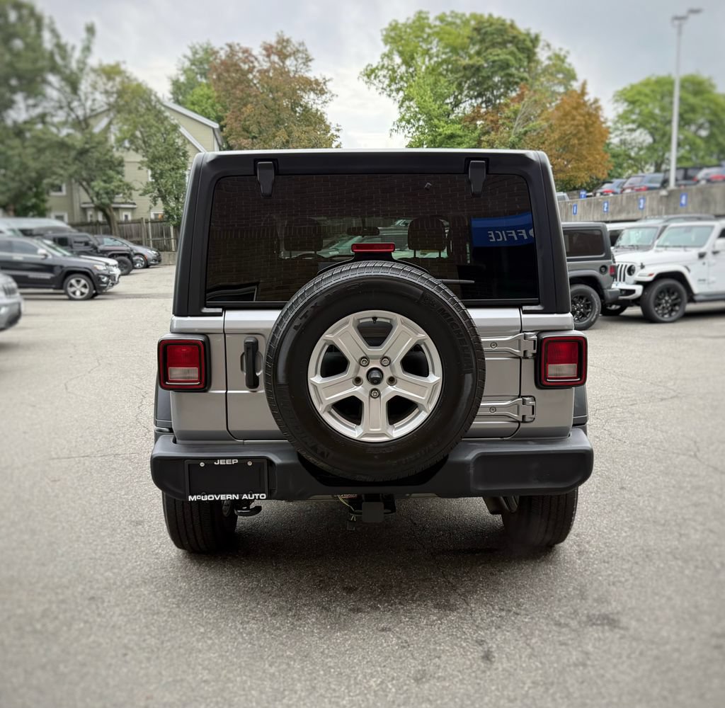 Used 2020 Jeep Wrangler Unlimited Sport S AWD/4WD image 10