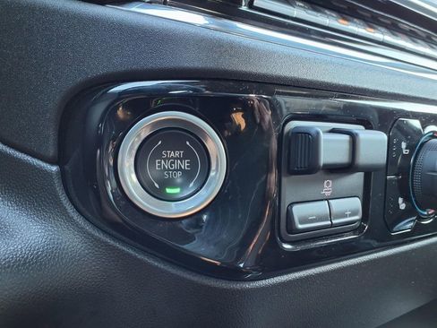 Used 2023 Chevrolet Silverado 1500 LT Trail Boss w/ LT Trail Boss Premium Package image 9