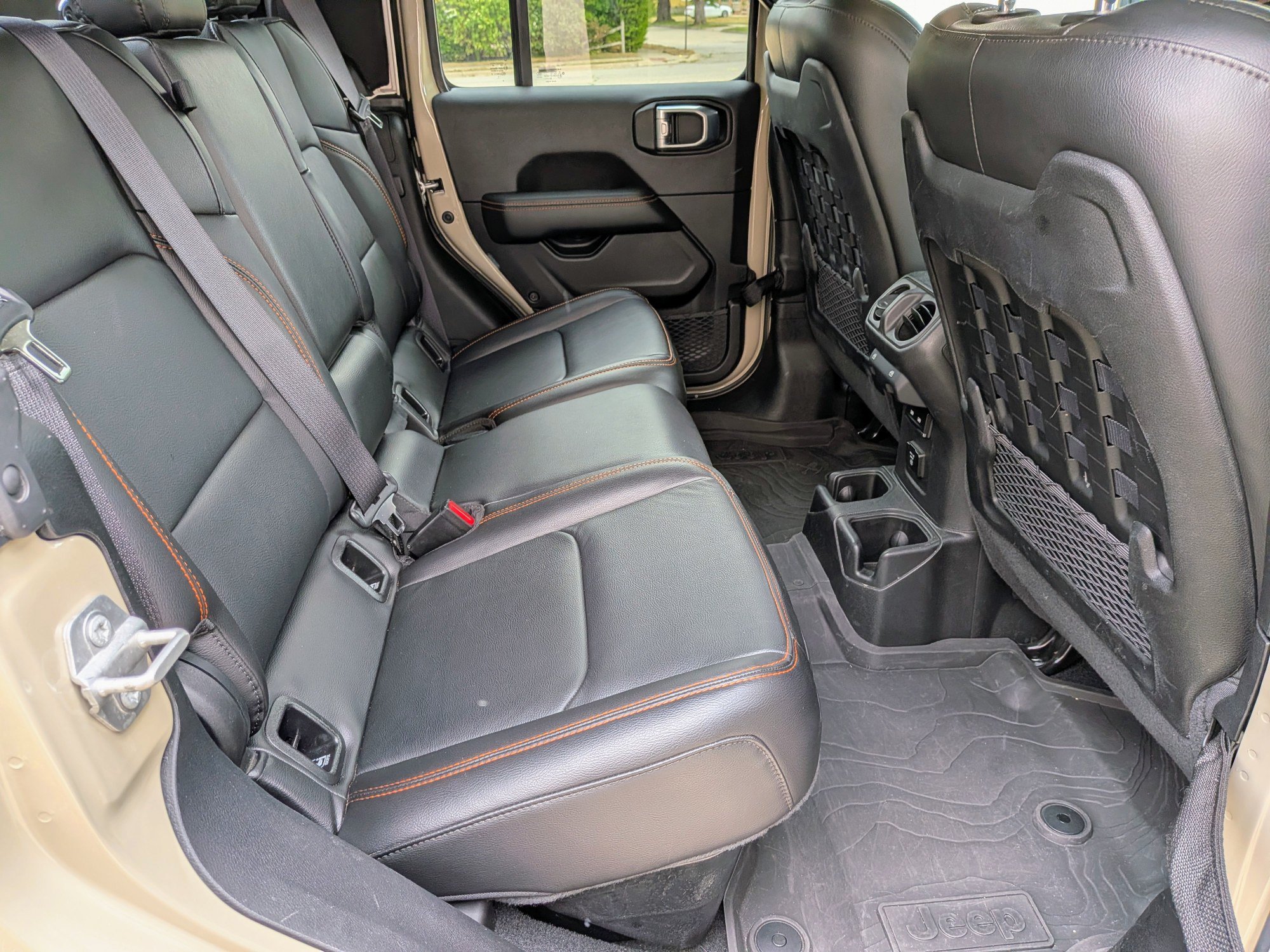 Used 2022 Jeep Gladiator Mojave w/ LED Lighting Group AWD/4WD image 8