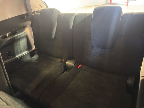 Used 2015 Nissan Rogue SV w/ SV Premium Package image 28