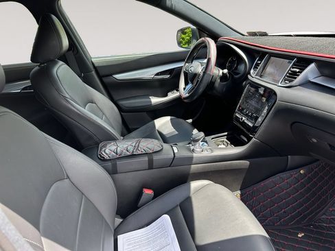 Used 2020 INFINITI QX50 Essential w/ Edition 30 Package AWD/4WD image 15
