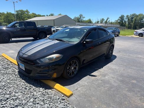 Used 2015 Dodge Dart SXT FWD image 4