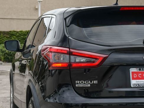 Used 2020 Nissan Rogue Sport S FWD image 6