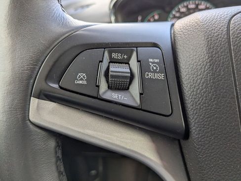 Certified 2021 Chevrolet Trax LT w/ Driver Confidence Package image 26