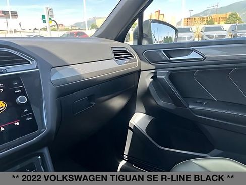 Used 2022 Volkswagen Tiguan SE R-Line AWD/4WD image 37
