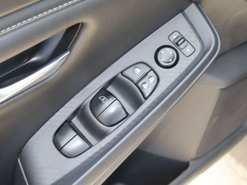 Used 2024 Nissan Sentra SV FWD image 20